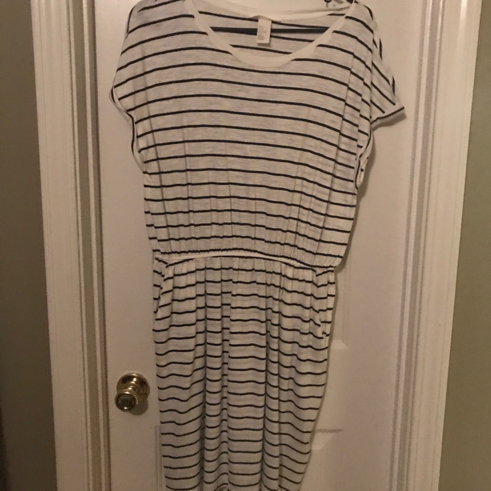 H&M Dress